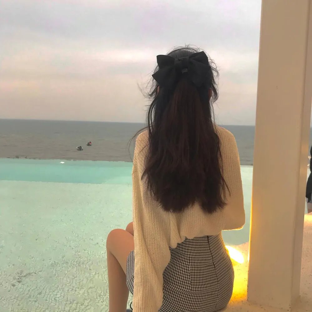 四月的女儿